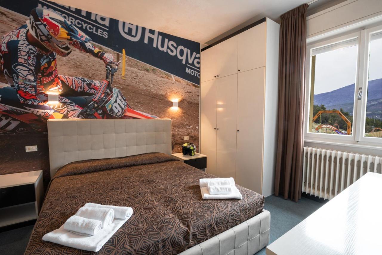 Hotel Ciclamino Pietramurata Kültér fotó